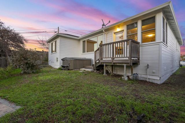 80 Hilltop Drive, San Carlos CA: https://media.crmls.org/mediaz/e7671076-50fa-4846-ba98-327ef2ebd215.jpg