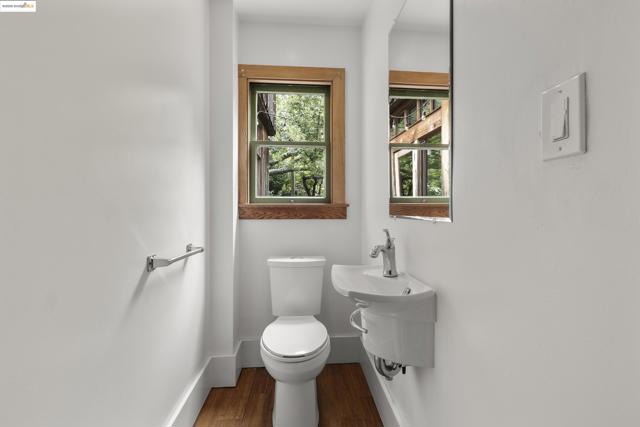 1001 Cragmont Ave, Berkeley CA: https://media.crmls.org/mediaz/e767536a-02d5-4fe9-98ab-2d2f080d98d9.jpg
