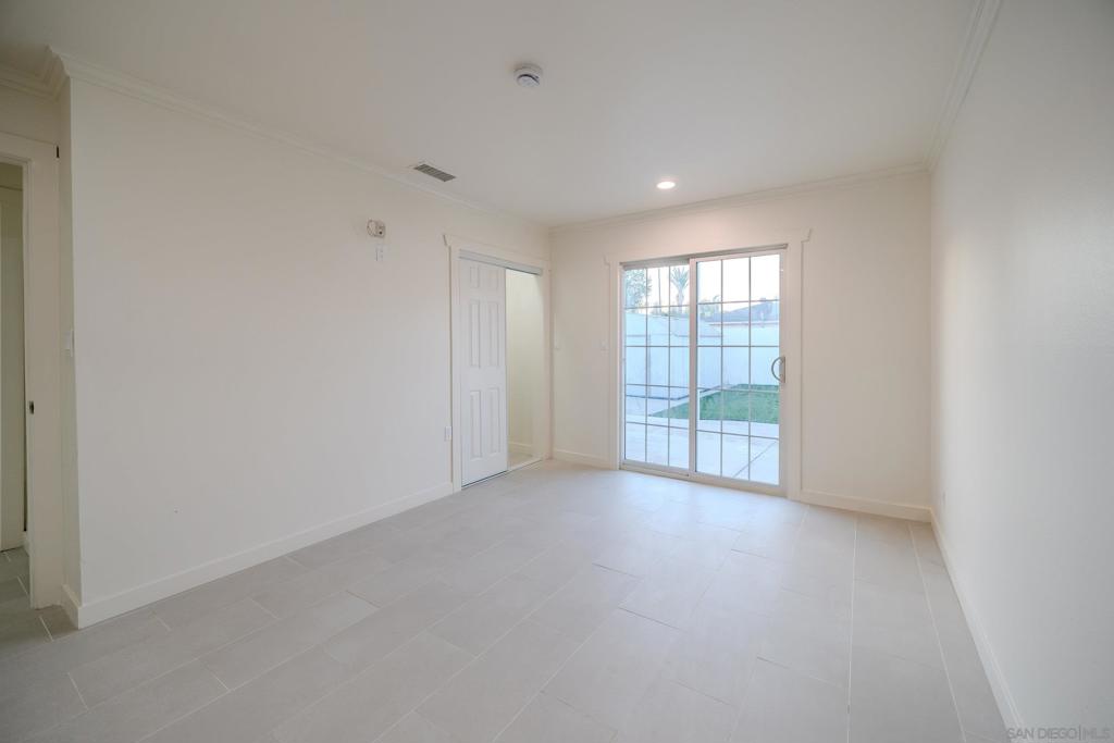 MLS #260016449SD image #6