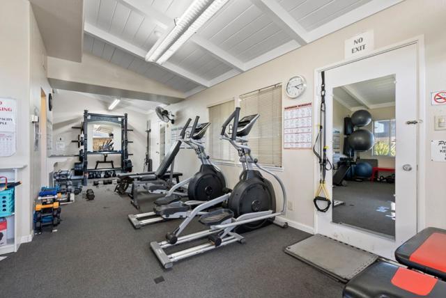 1640 Marina Court, San Mateo CA: https://media.crmls.org/mediaz/e76797f9-9e31-4470-9aea-512e8b7bb7c1.jpg