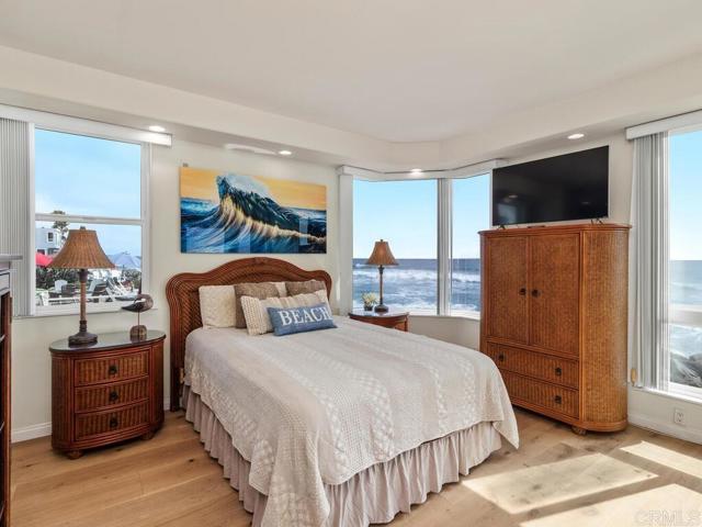 Detail Gallery Image 13 of 40 For 901 S Pacific St #101,  Oceanside,  CA 92054 - 3 Beds | 2/1 Baths