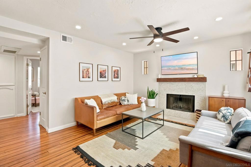 2608 Broadway - photo 3