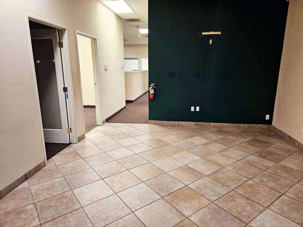 MLS #219130688DA image #2