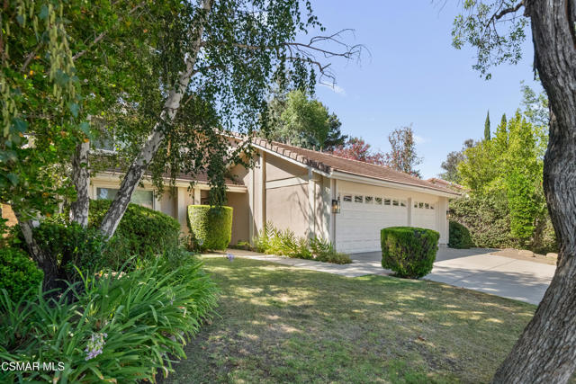 681 Triunfo Canyon Road, Westlake Village CA: https://media.crmls.org/mediaz/e76b84ef-b0f1-4d84-aa1c-6efe0c38ef7a.jpg