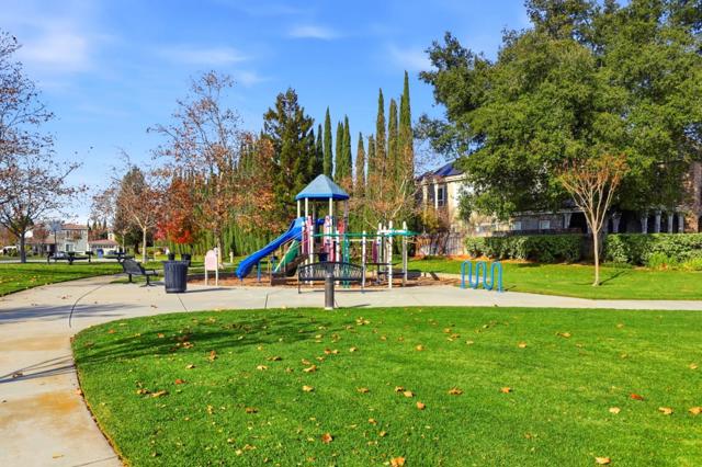 1625 Mission Avenida, Morgan Hill CA: https://media.crmls.org/mediaz/e76cbfc2-b838-4432-9776-501d8ff7d811.jpg