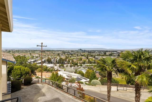 140 Virginia Avenue, Belmont CA: https://media.crmls.org/mediaz/e76cf15f-4f11-4898-a775-0c4ea21d14a6.jpg