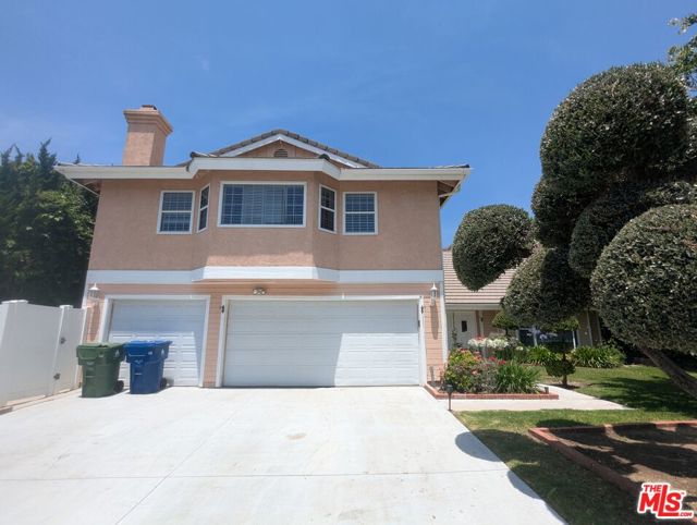 19021 Kilfinan Street, Porter Ranch CA: https://media.crmls.org/mediaz/e76fb230-0558-490c-b851-b8cdad411319.jpg