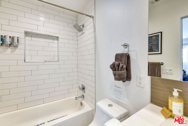 2146 N Blando Road, Palm Springs CA: https://media.crmls.org/mediaz/e77082e2-67bf-48ec-b940-5731ca510056.jpg