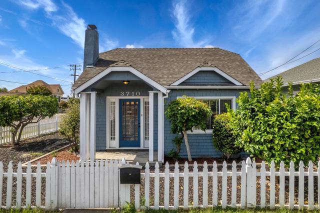 3710 Smith Street, Union City CA: https://media.crmls.org/mediaz/e774077c-898e-4e64-9cd4-fdd0ca3c5e9e.jpg