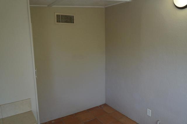 11022 West Drive, Morongo Valley CA: https://media.crmls.org/mediaz/e774c6b5-1af8-4779-b2c2-5fc48dc4725f.jpg