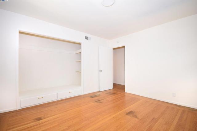 22813 2Nd St, Hayward CA: https://media.crmls.org/mediaz/e7753e22-3993-4066-9676-4e420224d30d.jpg
