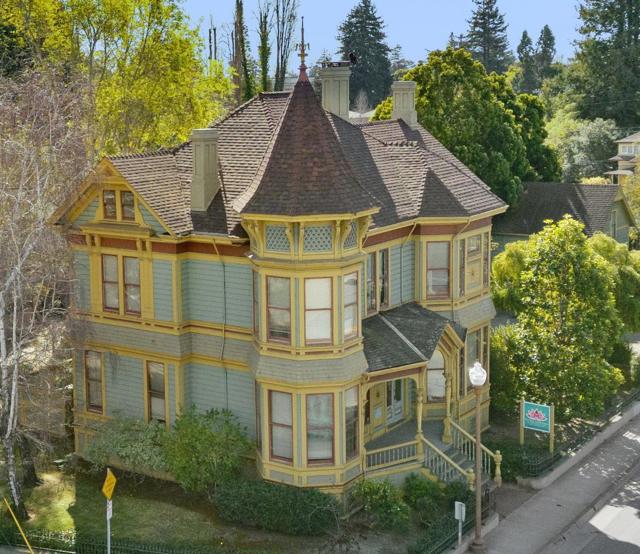 603 Mission Street, Santa Cruz CA: https://media.crmls.org/mediaz/e7760cb1-2268-4598-8af7-d24fb5679cd4.jpg