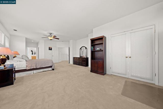 Image 40 of 60 For 868 Deer Spring Cir