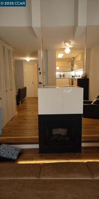 810 Oak Grove Rd, Concord CA: https://media.crmls.org/mediaz/e77677ed-5794-41e2-8622-5759e454beb9.jpg