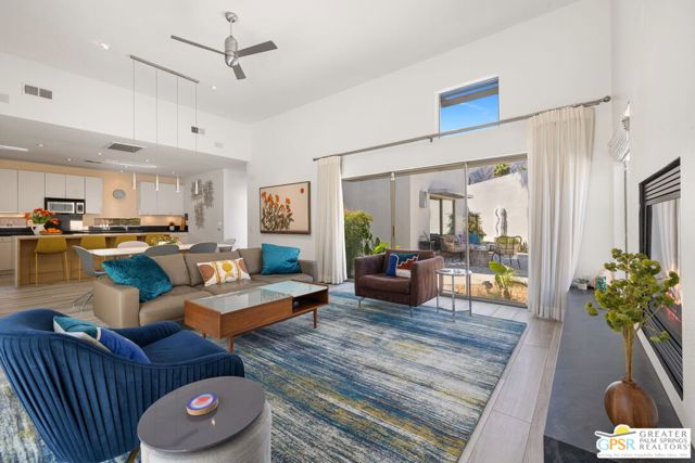 2470 N Cardillo Avenue, Palm Springs CA: https://media.crmls.org/mediaz/e77715c8-0346-4816-bd4e-bb71a3399f29.jpg