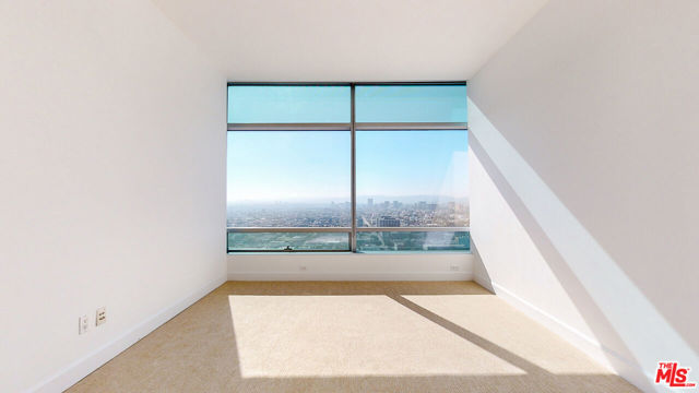 900 W Olympic Boulevard, Los Angeles CA: https://media.crmls.org/mediaz/e77a8874-3797-4e5b-a891-ebb6d20b5548.jpg