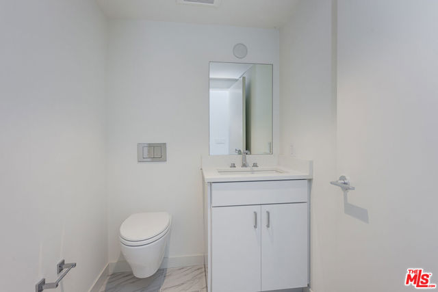 209 Hollister Avenue photo 14