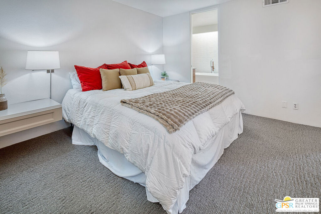 MLS #25583615PS image #26