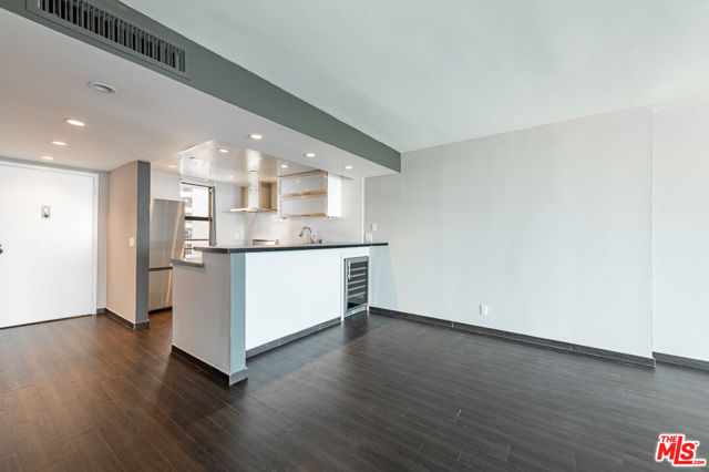 4335 Marina City Drive, 836 photo 9