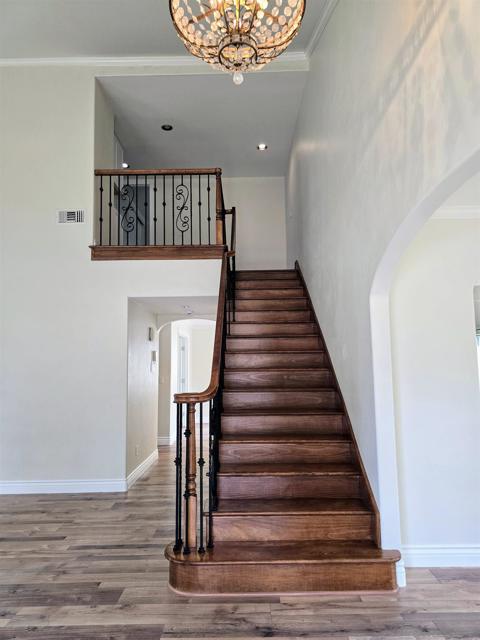 9932 Ironwood Place, San Diego CA: https://media.crmls.org/mediaz/e77e9c07-4347-4597-8d84-3cf8ccb16003.jpg