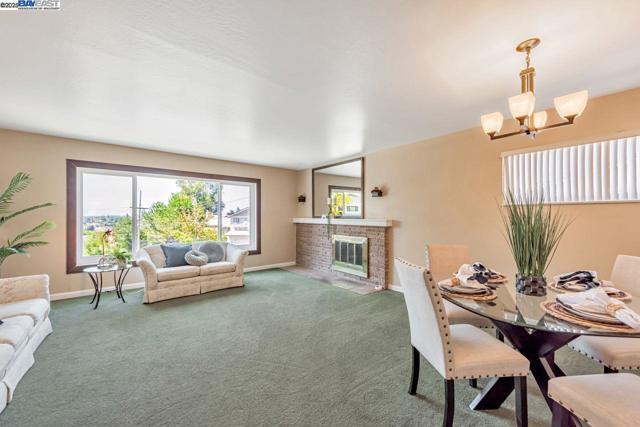 32072 Chicoine Ave, Hayward CA: https://media.crmls.org/mediaz/e77ee687-dc5e-45ea-ba38-23900ae9cd14.jpg