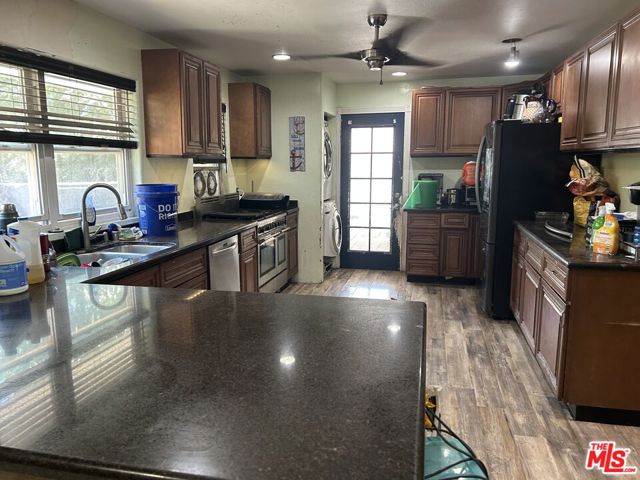 1990 7th Street, La Verne CA: https://media.crmls.org/mediaz/e77f6cb3-3329-4235-9ffa-afaff2d233d7.jpg