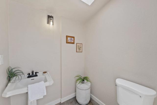 2537 Orchard Street, Soquel CA: https://media.crmls.org/mediaz/e780f67d-b047-4538-8111-2ce108fe6dc7.jpg