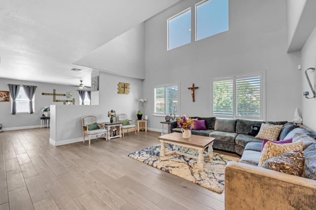 17753 Wheat Field Street, Lathrop CA: https://media.crmls.org/mediaz/e781212f-2626-4932-8243-aa3231dc719a.jpg