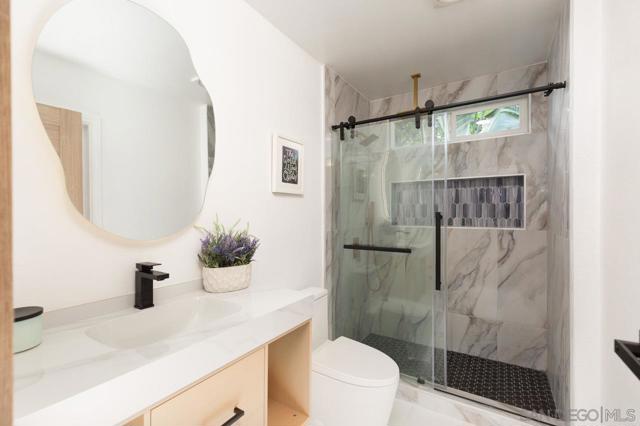 460 Chinquapin Ave., Carlsbad CA: https://media.crmls.org/mediaz/e781a858-04f3-4fef-b9fb-e3ebe1992d30.jpg