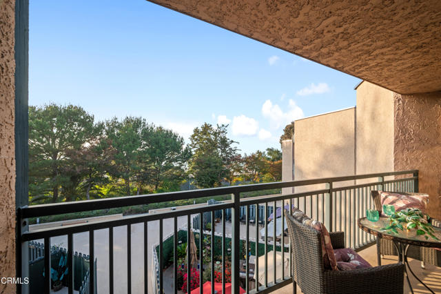 Detail Gallery Image 28 of 45 For 4499 via Marisol #321,  Los Angeles,  CA 90042 - 2 Beds | 2 Baths