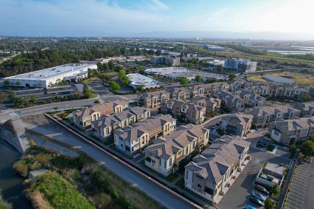 1312 Milkweed Street, Milpitas CA: https://media.crmls.org/mediaz/e782b477-6c69-46a2-9b38-743a37d88d30.jpg
