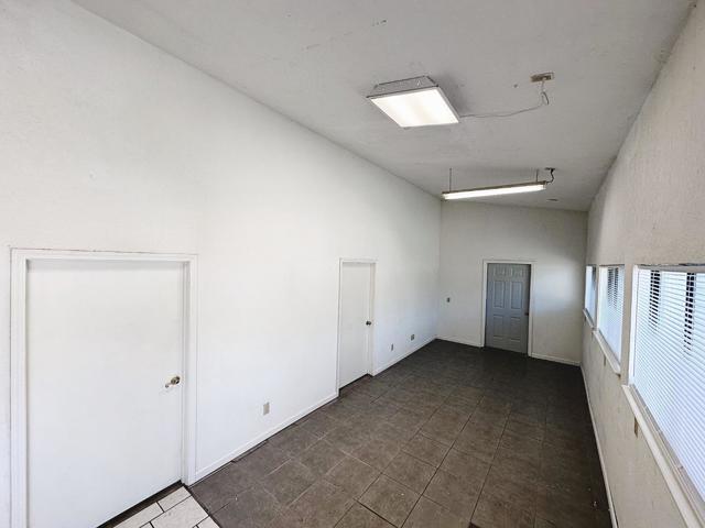 531 N 12th Street, San Jose CA: https://media.crmls.org/mediaz/e7830496-8634-40b5-add6-4fd9b55957fb.jpg