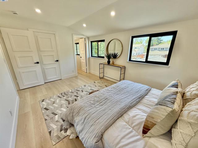 1926 Paseo Del Cajon, Pleasanton CA: https://media.crmls.org/mediaz/e78347f8-f867-4b58-a6e4-df68a5fbf1bf.jpg