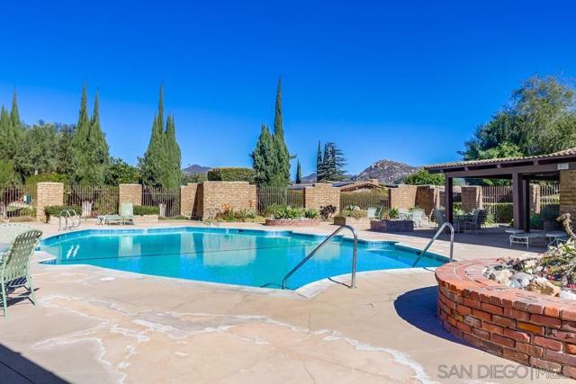 3219 Via Altamira, Fallbrook, California 92028, 2 Bedrooms Bedrooms, ,2 BathroomsBathrooms,Single Family Residence,For Sale,Via Altamira,250001368SD