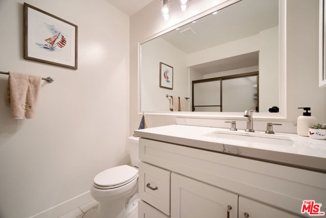 52 Carriage Hill Lane, Laguna Hills CA: https://media.crmls.org/mediaz/e7840e23-66b5-418d-b06d-9ae1281a20aa.jpg