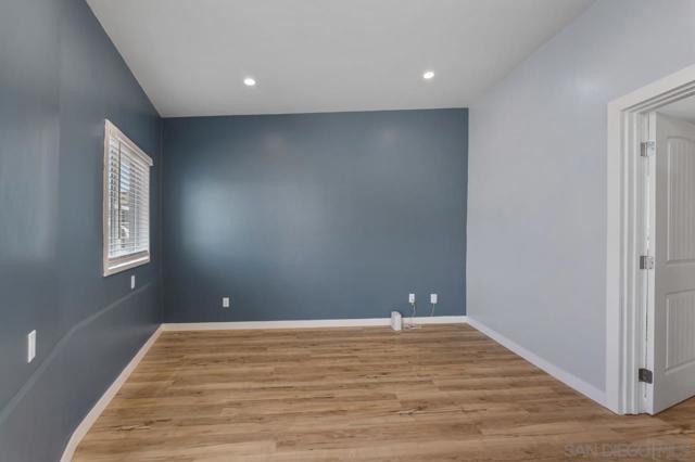 1195 Georgia A-C, Imperial Beach CA: https://media.crmls.org/mediaz/e7841797-85e6-4fbf-84d7-005a92806261.jpg