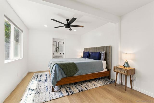 4862 Kesling Ct, San Diego CA: https://media.crmls.org/mediaz/e7852055-494e-4934-9af9-6b24b69ed508.jpg