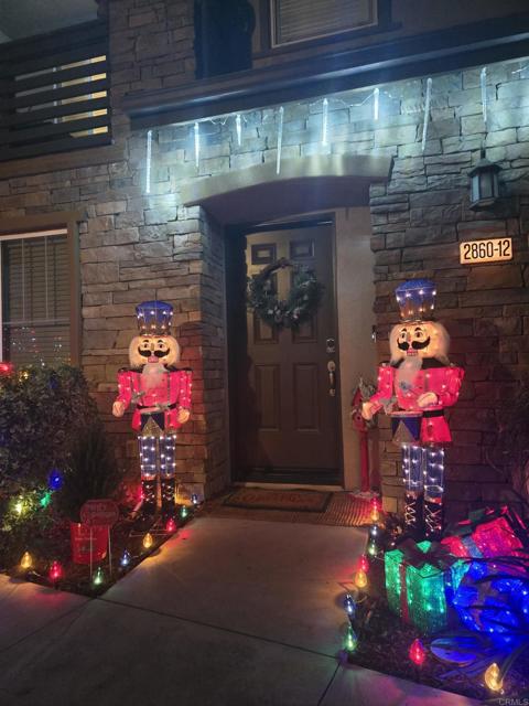 Detail Gallery Image 2 of 7 For 2860 Athens Rd #12,  Chula Vista,  CA 91915 - 4 Beds | 3/1 Baths