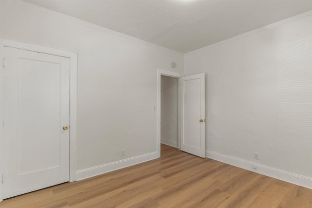 2238 7Th, Berkeley CA: https://media.crmls.org/mediaz/e7868ec5-eb01-48db-b38a-48ca5b4da0d4.jpg