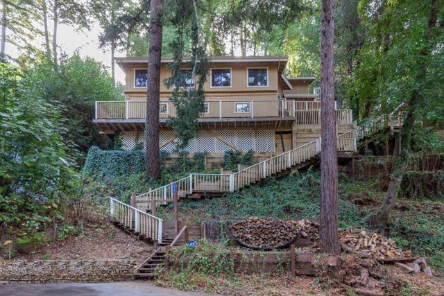 21440 Shady Lane, Los Gatos CA: https://media.crmls.org/mediaz/e78703a1-626c-41a0-9f17-374a67f8dcd4.jpg