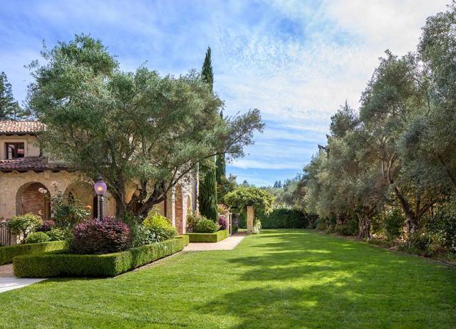 35 Barry Lane, Atherton CA: https://media.crmls.org/mediaz/e7874af7-fc94-48c0-9b93-186884d86969.jpg