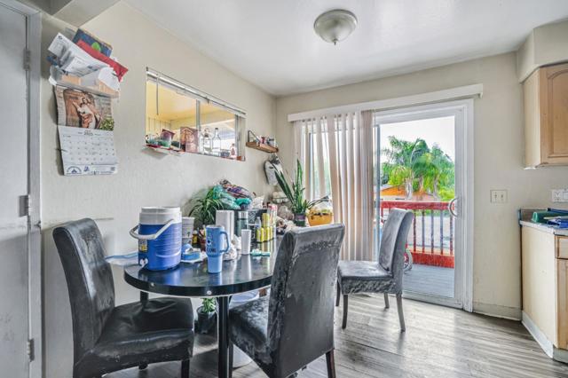 923 Delport Avenue, Santa Rosa CA: https://media.crmls.org/mediaz/e788cd83-04a4-4f54-8cbc-4ee96968afc1.jpg