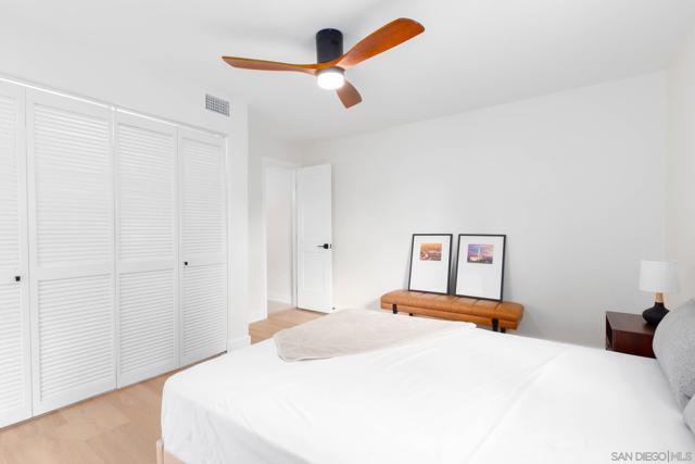 361 E Indian Rock Rd, Vista CA: https://media.crmls.org/mediaz/e788e052-9970-41ff-921f-72533c9d9aa4.jpg