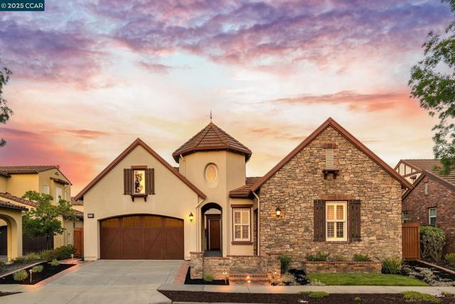 3467 Cashmere Street, Danville CA: https://media.crmls.org/mediaz/e788fbea-5385-4a85-b5c6-2c8a1cdf90ea.jpg