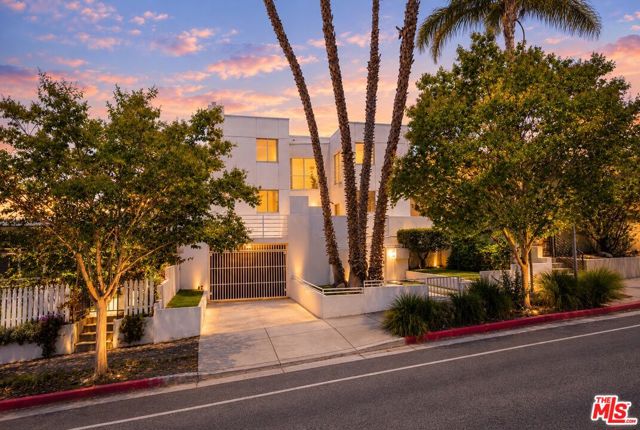 1823 20th Street, 103