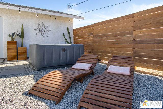 4742 Avenida La Flora Desierta, Joshua Tree CA: https://media.crmls.org/mediaz/e78ba02e-95b5-4a98-89b8-7a1f12d24020.jpg