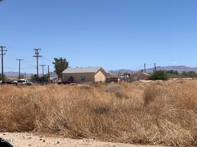 Image 11 of 35 For 24811 Community Blvd