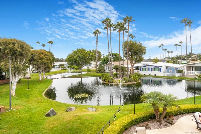 7241 San Luis St, Carlsbad CA: https://media.crmls.org/mediaz/e78e9b58-019d-478b-8089-054f4eadfd56.jpg