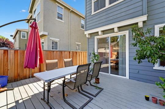 7902 Kipling Circle, Gilroy CA: https://media.crmls.org/mediaz/e78ef18d-fde6-41cc-8ffa-99eb73ad2fad.jpg