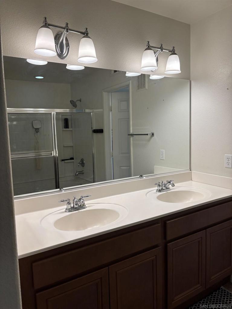 16934 Laurel Hill Ln - photo 16